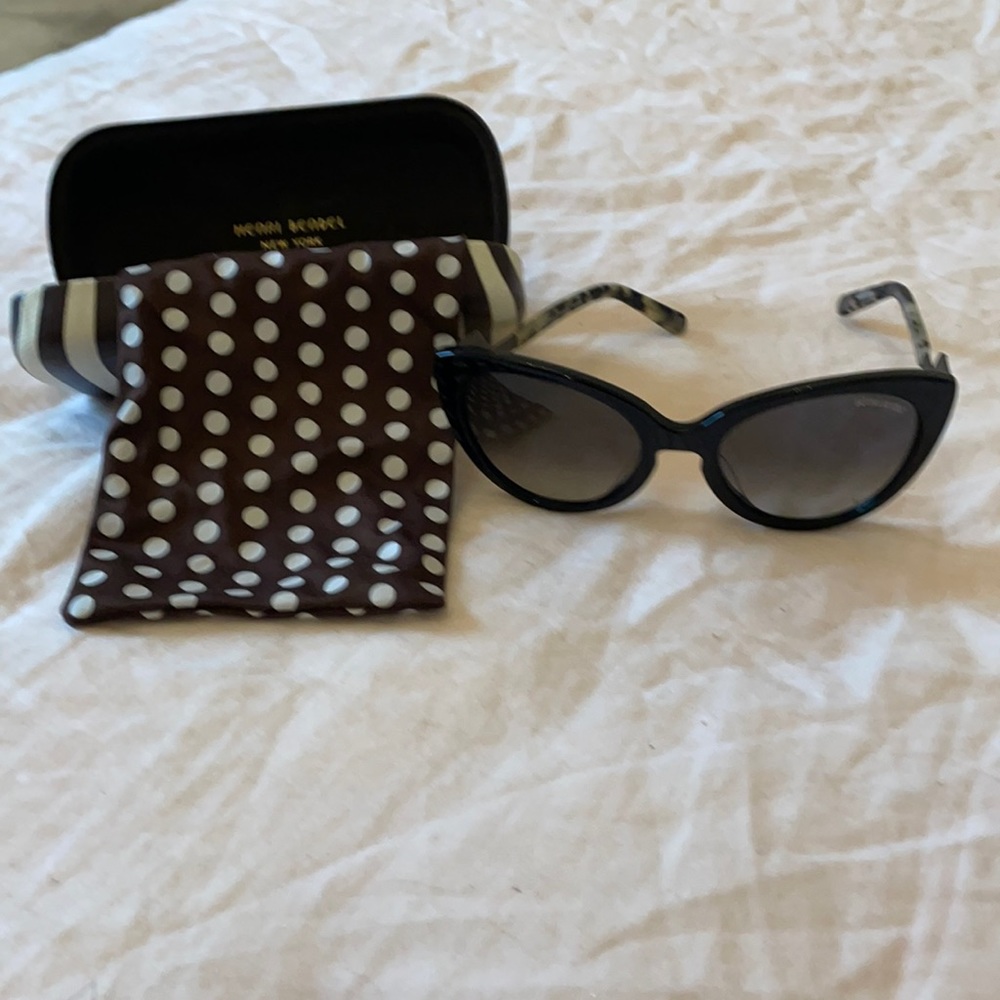 Cat eyed sunglasses Henri bendel